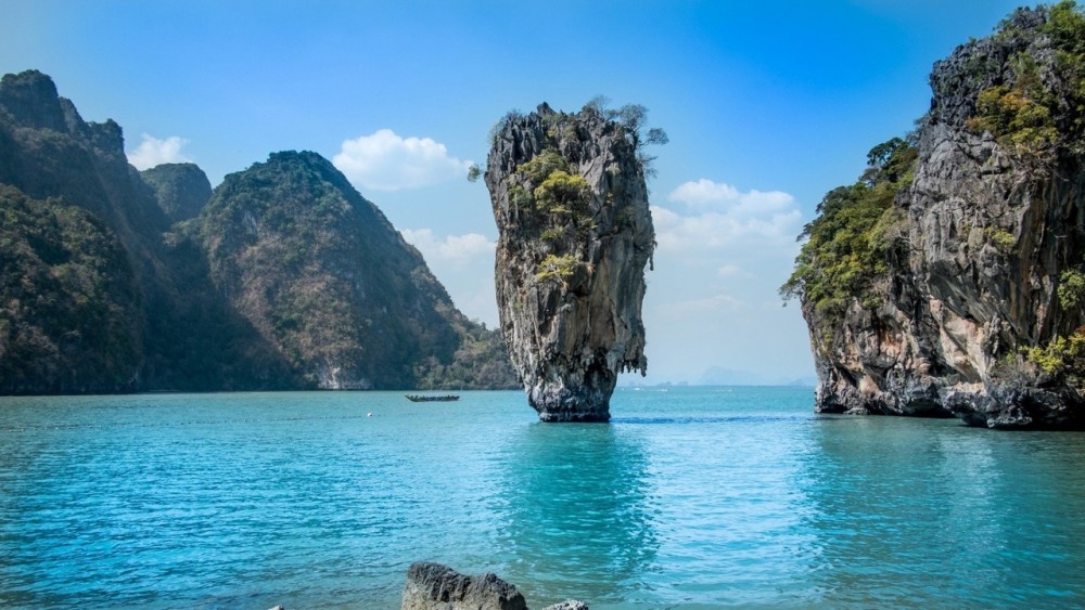 Phuket: James Bond Island Sea Canoeing by Speedboat 2 Meals | ®ExcursionMania