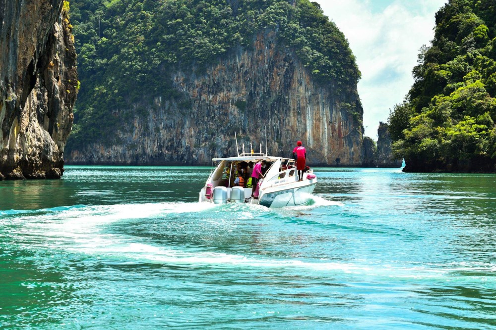 Phuket: James Bond Island Sea Canoeing by Speedboat 2 Meals | ®ExcursionMania