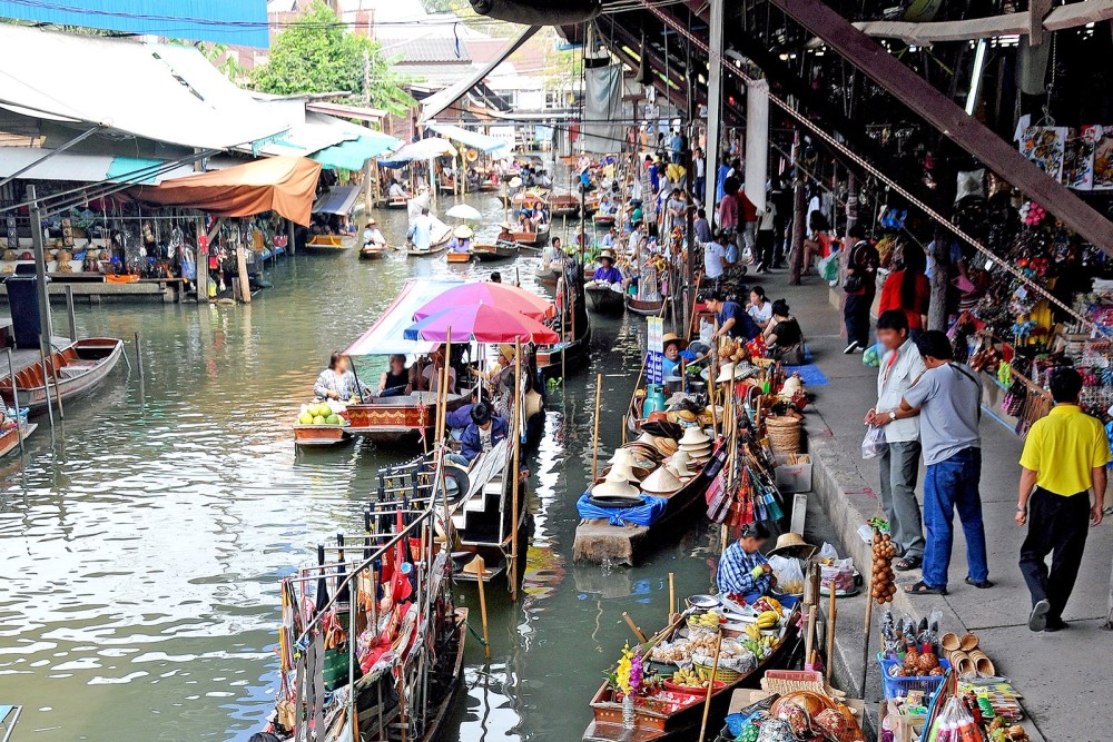 Boat Tour of Damnoen Saduak Floating Market | ®ExcursionMania