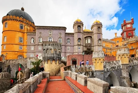 Lisbon: Sintra, Pena Palace, Cabo da Roca, & Cascais Tour | ®ExcursionMania