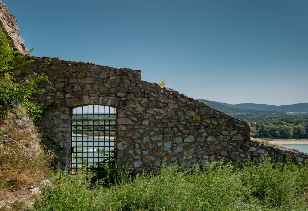 Iron gate tour: Golubac fortress,Lepenski Vir and Djerdap NP | ®ExcursionMania