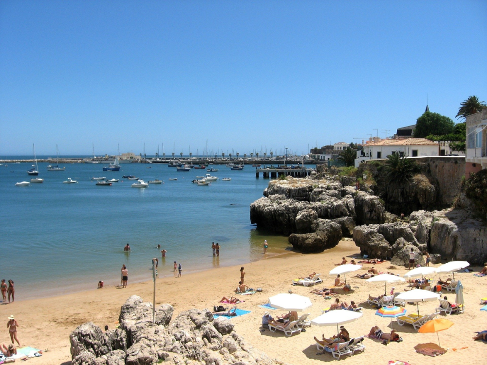 Lisbon Coast Tour: Paradise Beaches & Famous Beach Bars | ®ExcursionMania