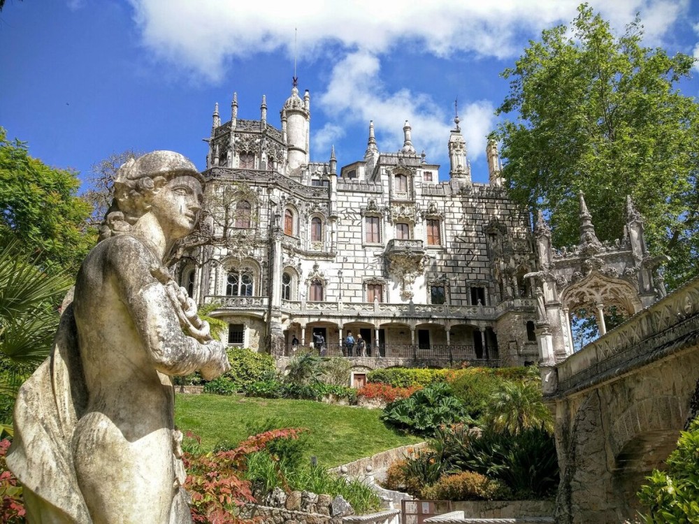 Lisbon: Sintra, Quinta Regaleira, Pena Gardens, Cascais Trip | ®ExcursionMania