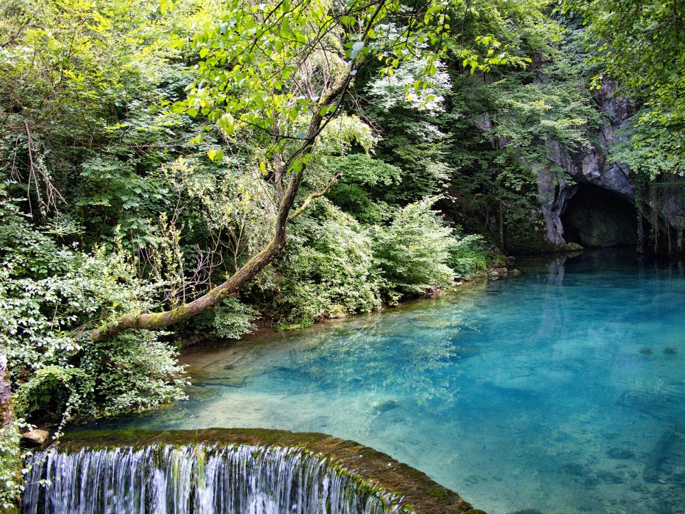 Eastern Serbia Full Day Trip: Manasija,Resava,Lisine,Krupaja | ®ExcursionMania