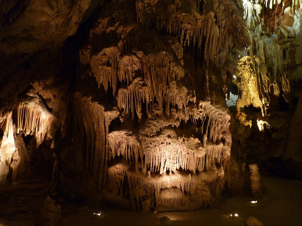 Zlatibor tour - Gold gondola, Stopic cave, Sirogojno & falls | ®ExcursionMania
