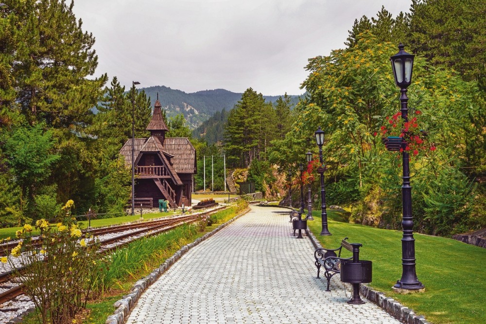 From Belgrade: Mokra Gora Sargan 8 train,Mecavnik & Zlatibor | ®ExcursionMania