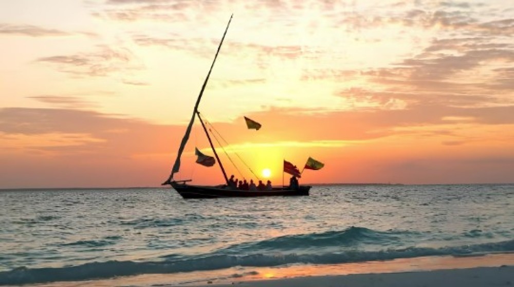 Zanzibar: Sunset Dow Cruise at Kendwa Beach | ®ExcursionMania