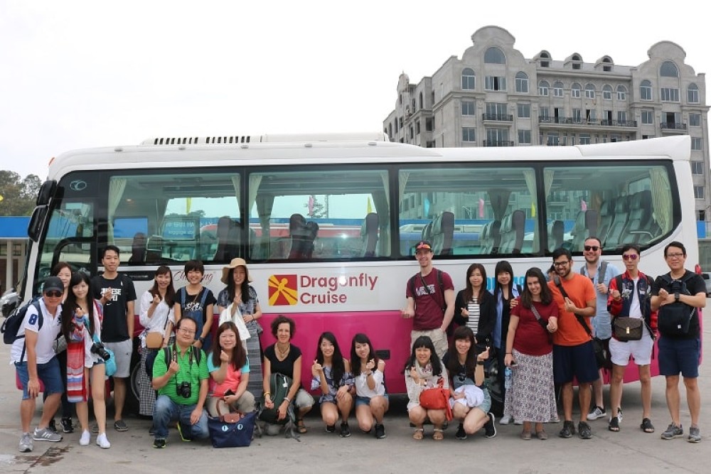 Halong Join-in 4 Hours Cruising Cave visit, Kayak and Seafood Lunch | ®ExcursionMania