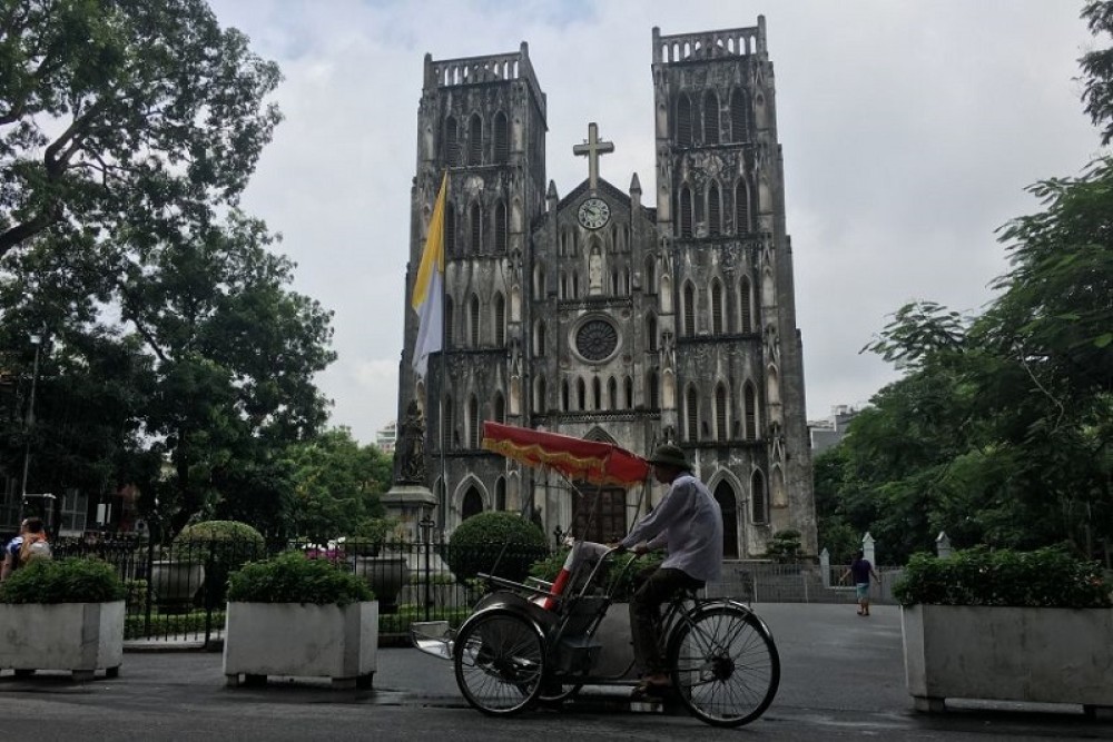 Hanoi: Old Quarter Trishaw Cyclo Tour for 45 minutes | ®ExcursionMania
