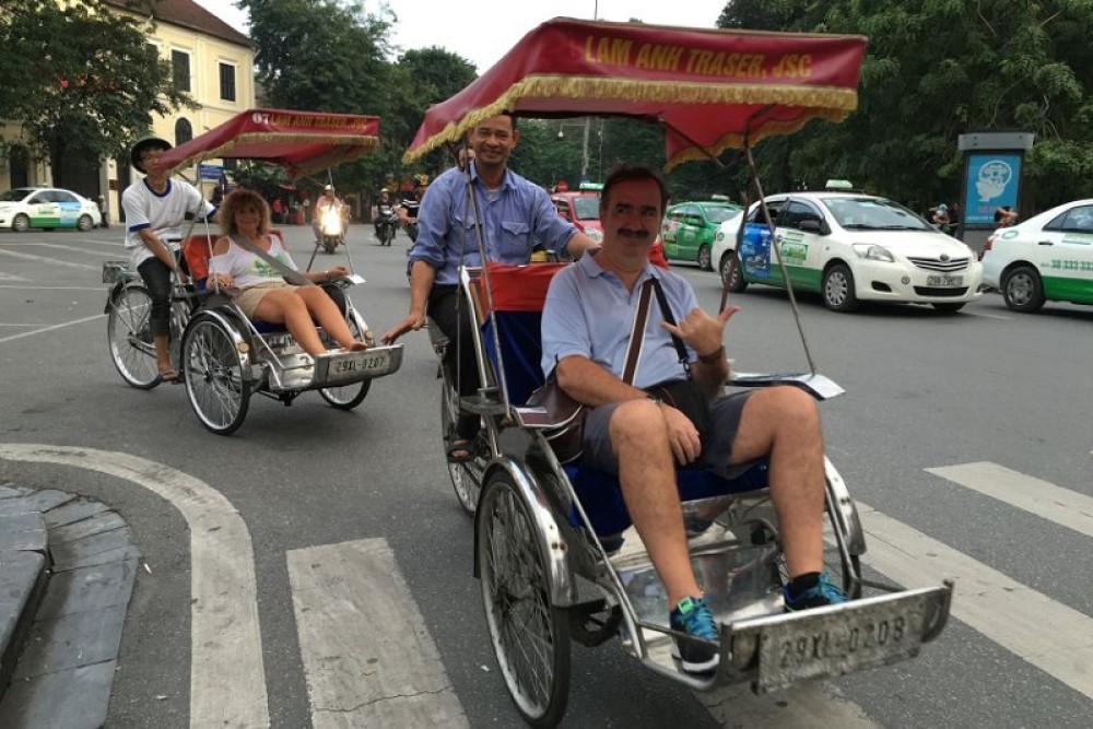 Hanoi: Old Quarter Trishaw Cyclo Tour for 45 minutes | ®ExcursionMania