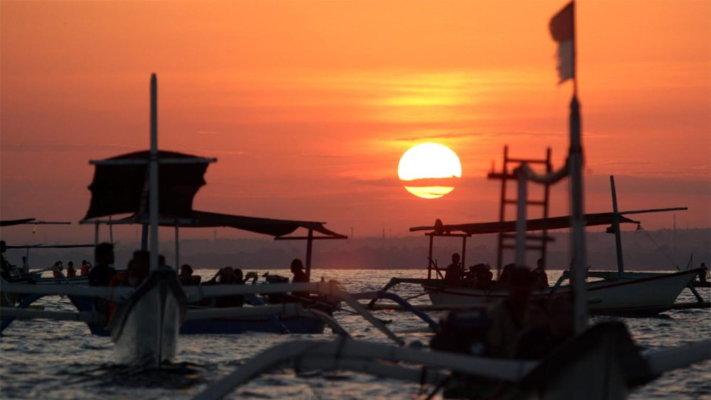 Bali: Lovina Sunset Tour With Snorkeling Experience | ®ExcursionMania