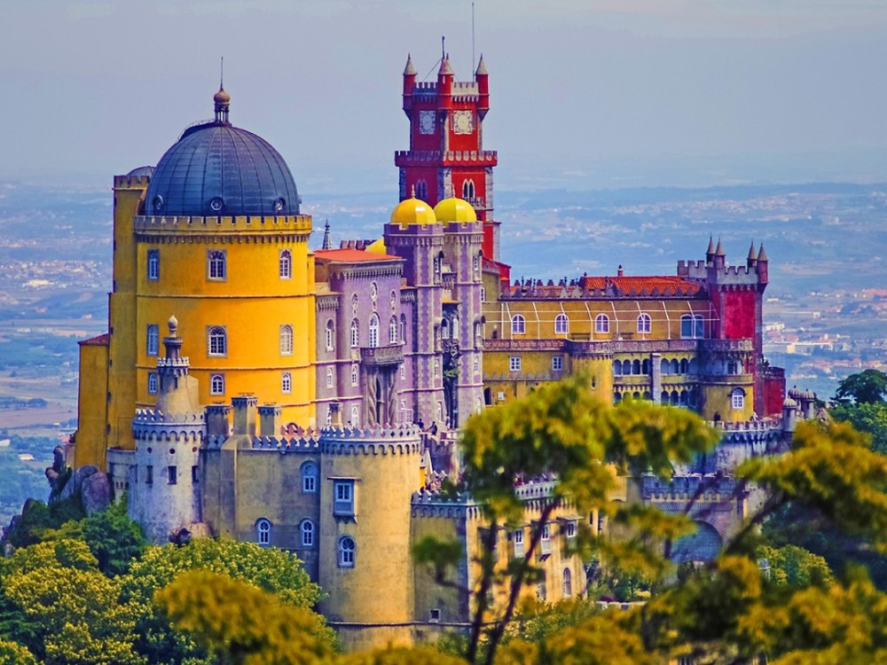 Private Lisbon: Sintra Quinta Regaleira Pena Palace Cascais | ®ExcursionMania