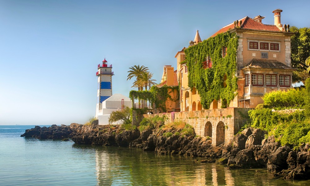 Private Lisbon: Sintra Quinta Regaleira Pena Palace Cascais | ®ExcursionMania