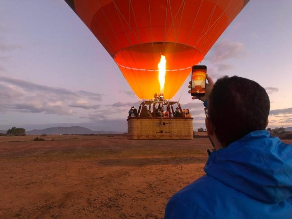 Marrakech: Hot Air Balloon Ride with Traditional Breakfast | ®ExcursionMania