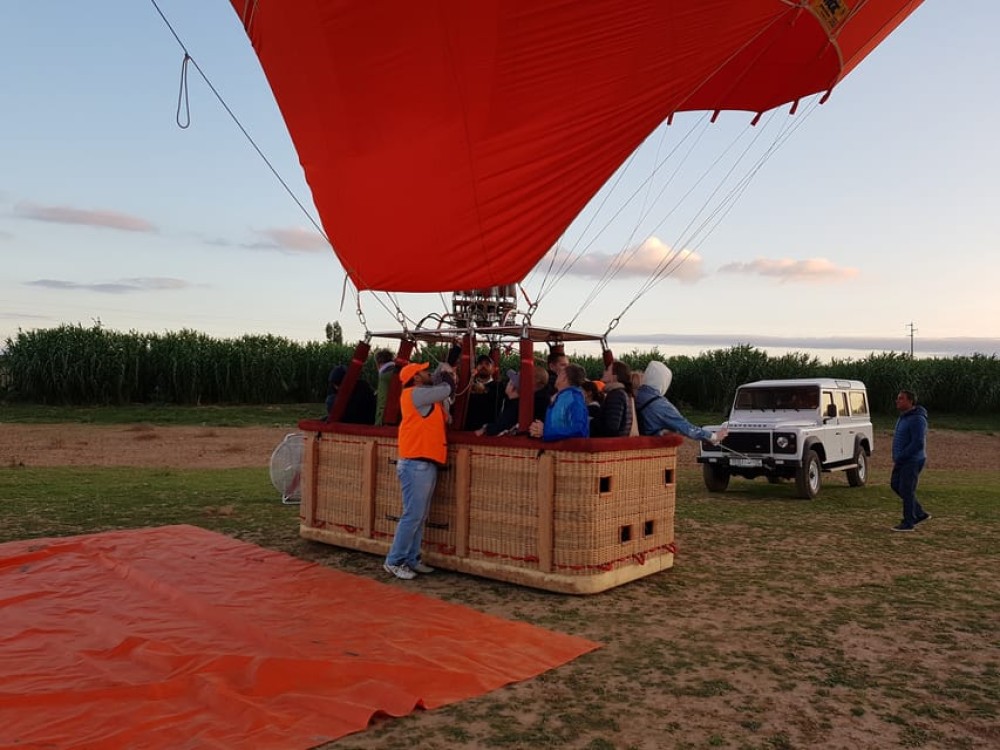 Marrakech: Hot Air Balloon Ride with Traditional Breakfast | ®ExcursionMania