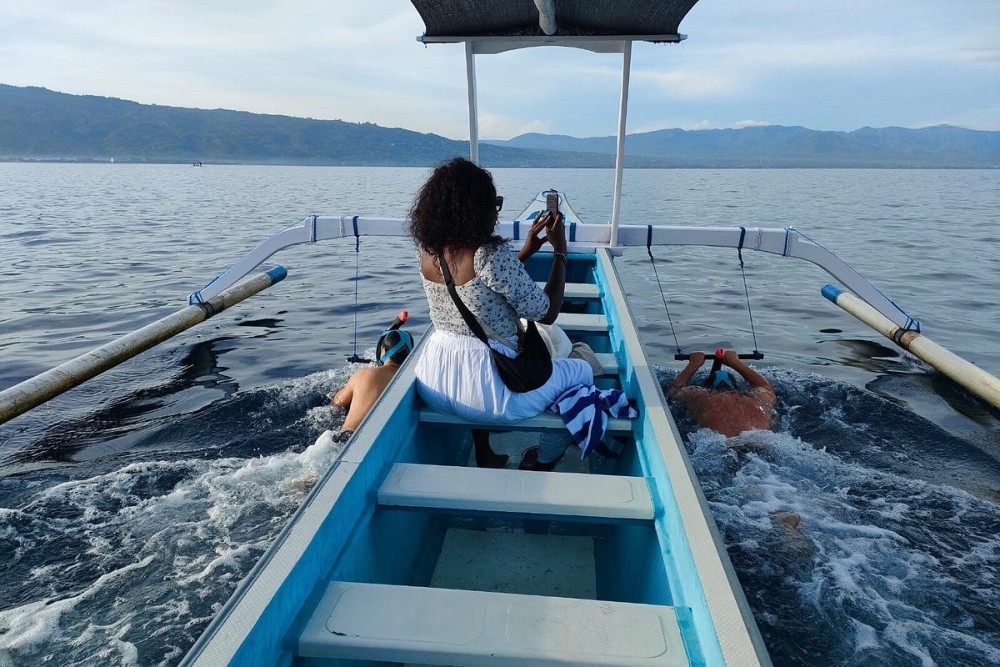Lovina/Bali: Dolphin Watching Tour, Swimming and Snorkeling | ®ExcursionMania