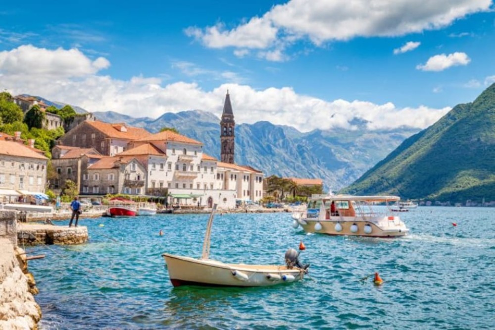 From Cavtat: Montenegro Day Tour | ®ExcursionMania