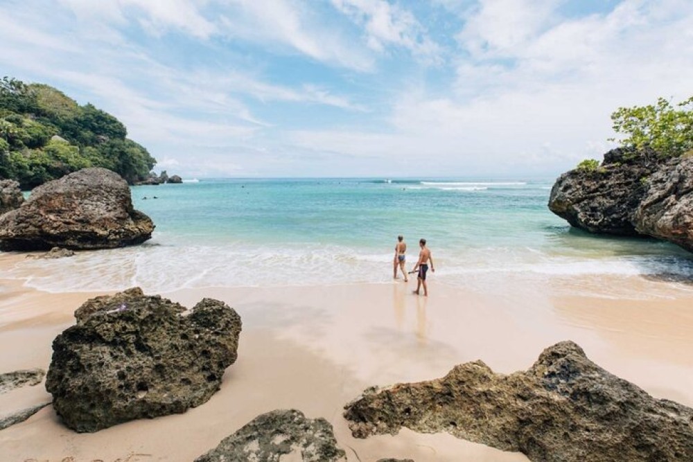Southern Bali Highlights & Uluwatu Temple | ®ExcursionMania