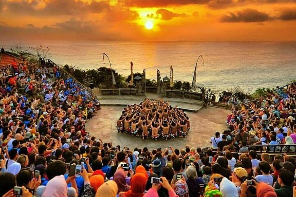 Southern Bali Highlights & Uluwatu Temple | ®ExcursionMania