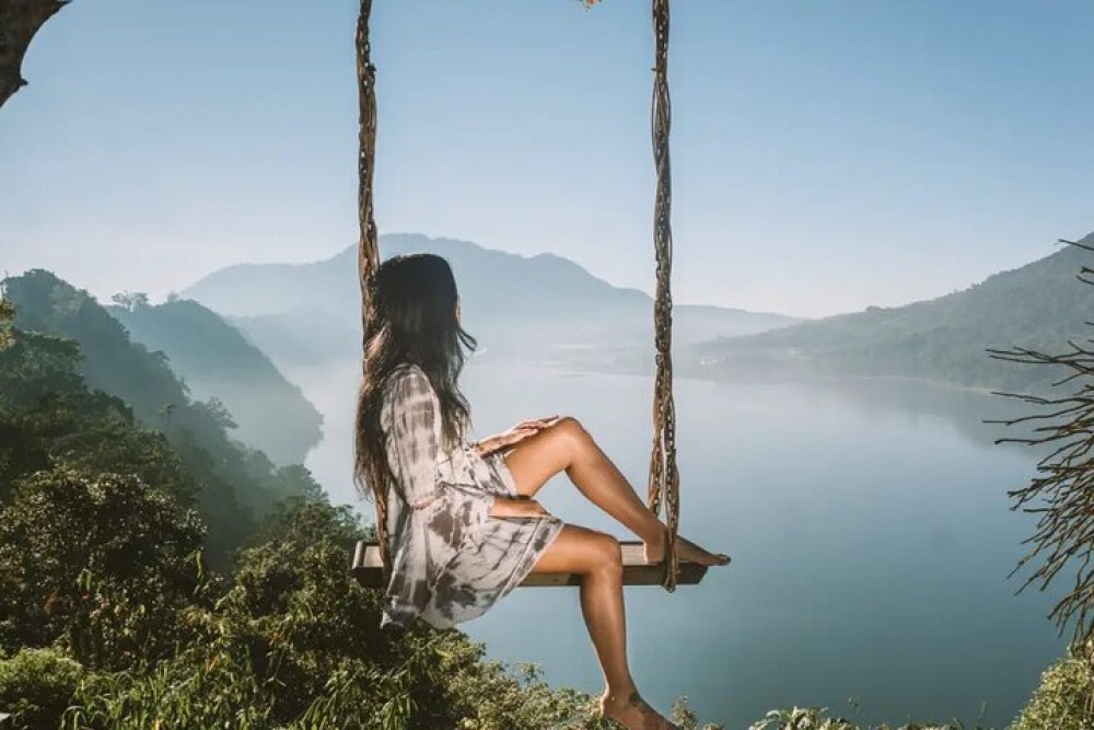 Best Bali Day Trip: Bratan Temple, Hidden Waterfall, Handara Gate | ®ExcursionMania