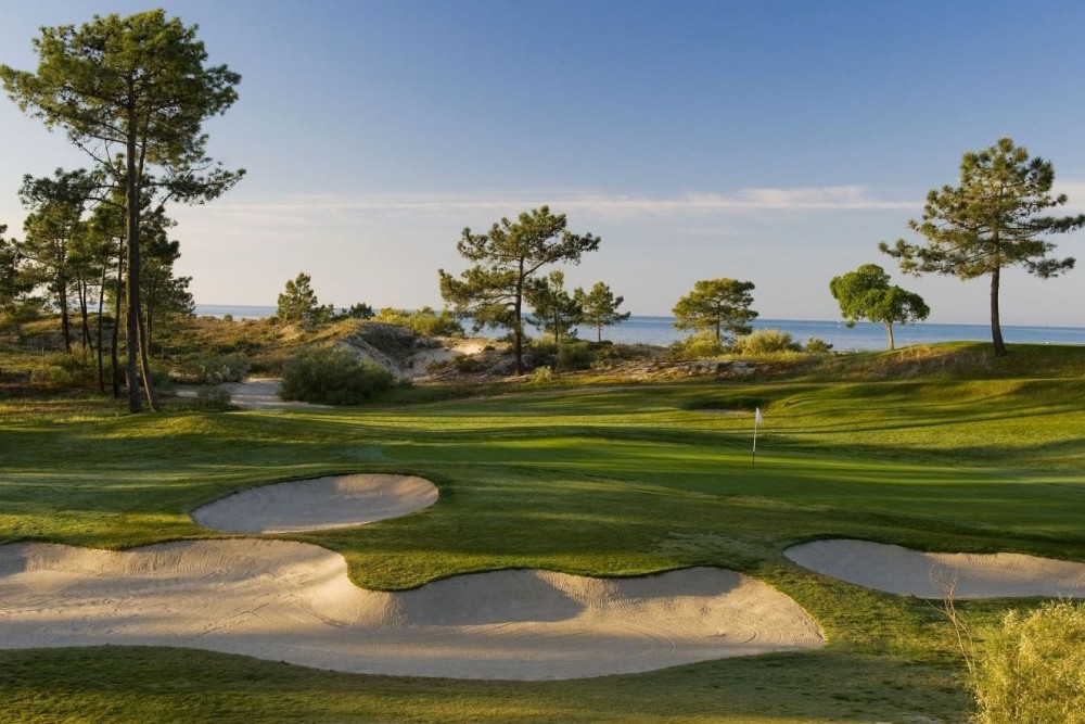 Lis: Golf Adventure with Coach, Transfers & Dining Concierge | ®ExcursionMania