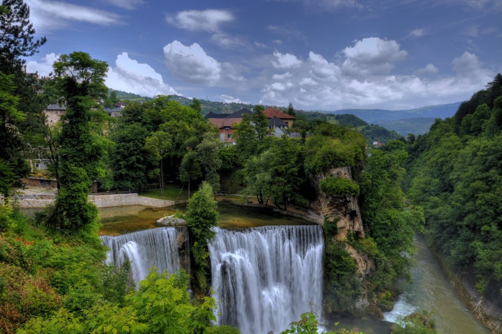 From Dubrovnik: Mostar and Kravice Waterfalls Day Trip | ®ExcursionMania