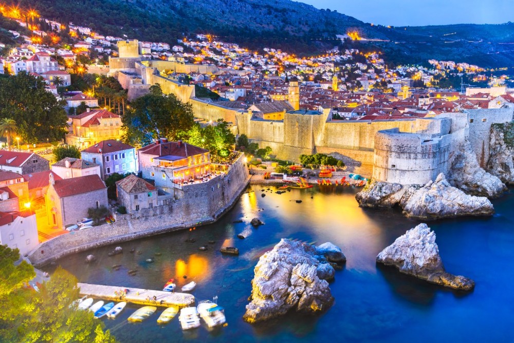 From Dubrovnik: Mostar and Kravice Waterfalls Day Trip | ®ExcursionMania