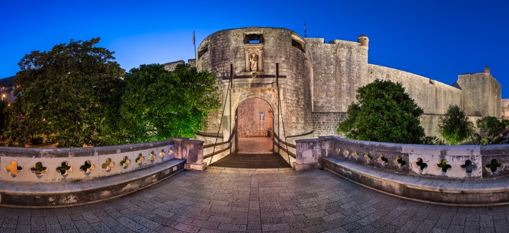 From Dubrovnik: Mostar and Kravice Waterfalls Day Trip | ®ExcursionMania