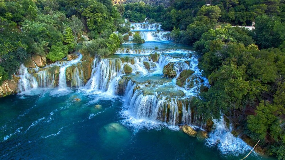 From Dubrovnik: Mostar and Kravice Waterfalls Day Trip | ®ExcursionMania