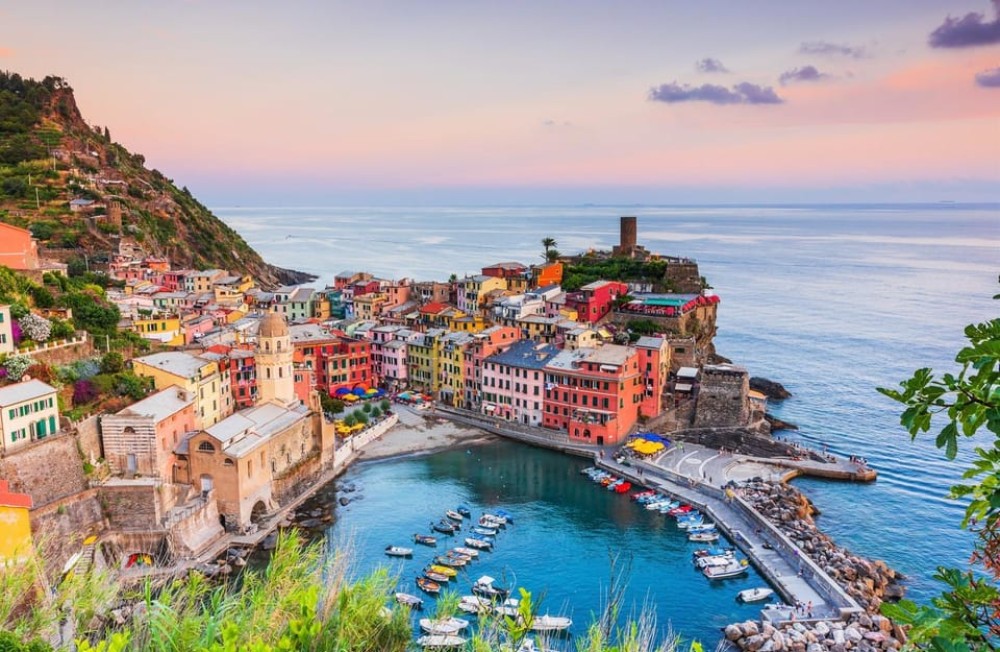 From Milan: Cinque Terre Day Trip with Boat Tour | ®ExcursionMania