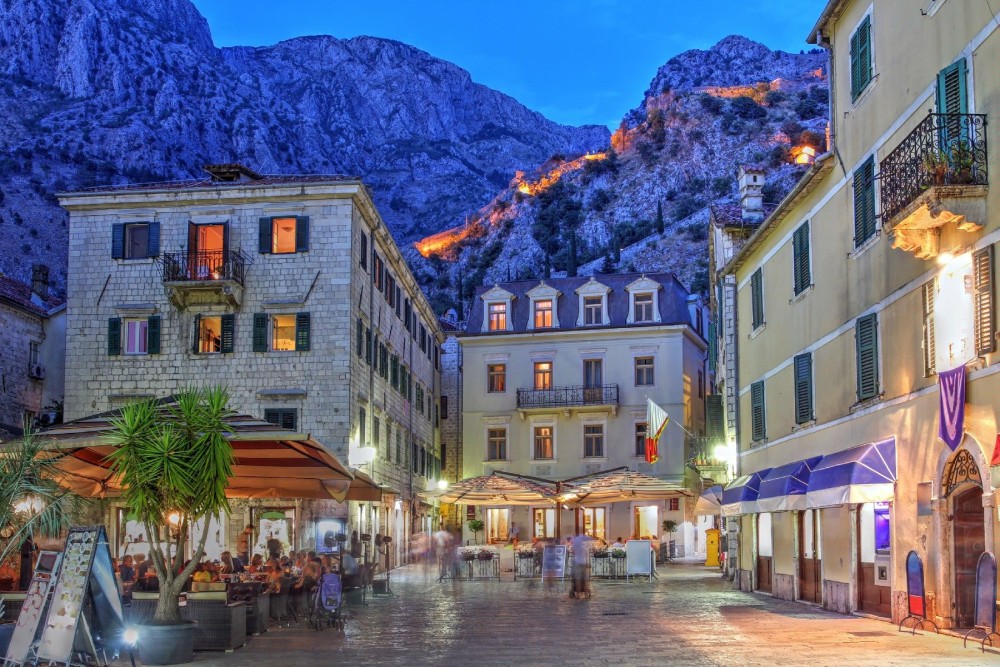 Dubrovnik: Montenegro Day Trip & Kotor Bay Short Boat Cruise | ®ExcursionMania