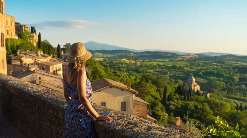 From Roma: Montepulciano and Montalcino, on the Wine Routes | ®ExcursionMania