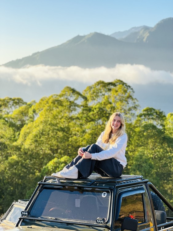 Mount Batur Ultimate 4WD Jeep Sunrise And Black Lava Experience | ®ExcursionMania
