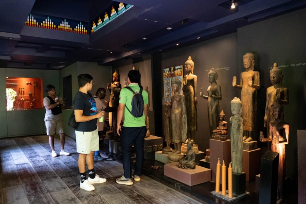 Siem Reap City Tour By Vespa | ®ExcursionMania