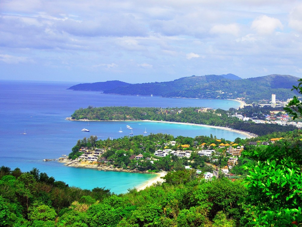 Phuket City Tour with Viewpoints, Temples & Elephant Feeding | ®ExcursionMania