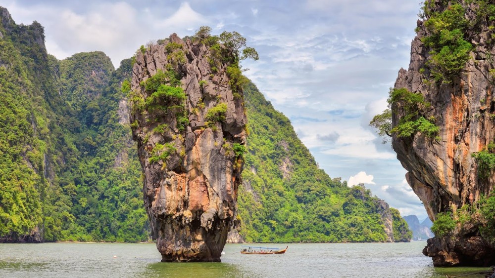 Golden Hour Odyssey from Samet Nangshe to James Bond Island | ®ExcursionMania