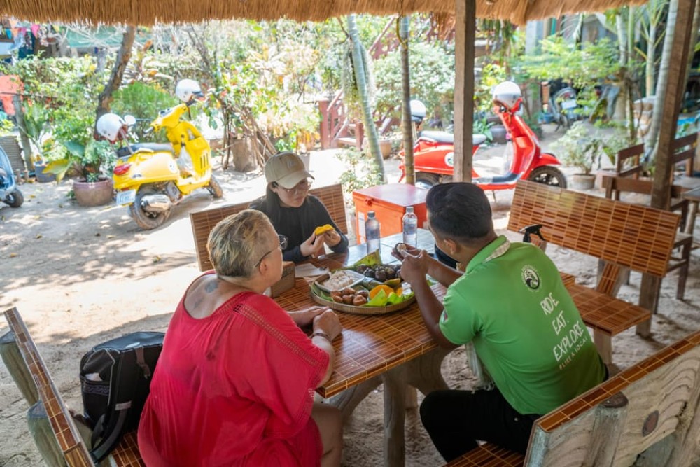 Phnom Penh Silk Island Sunset Haft Day Vespa Tour | ®ExcursionMania