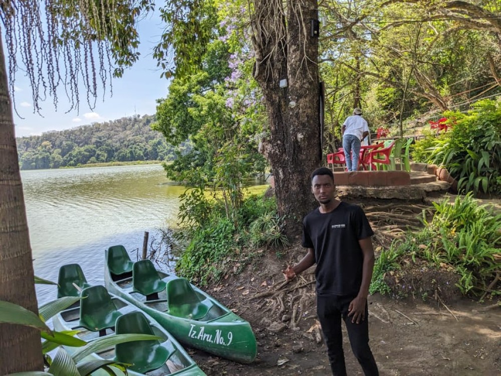 Arusha: Lake Duluti Canoeing, Nature Walk Guided Tour and Birding | ®ExcursionMania
