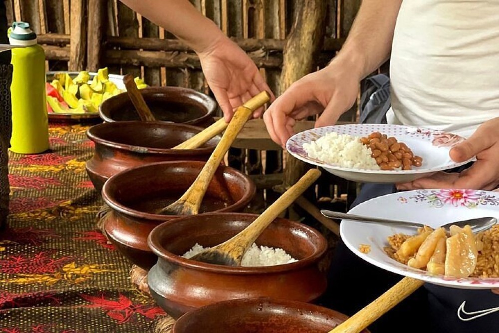 Arusha: Guided Walking City Tour & Traditional Cooking Lesson | ®ExcursionMania