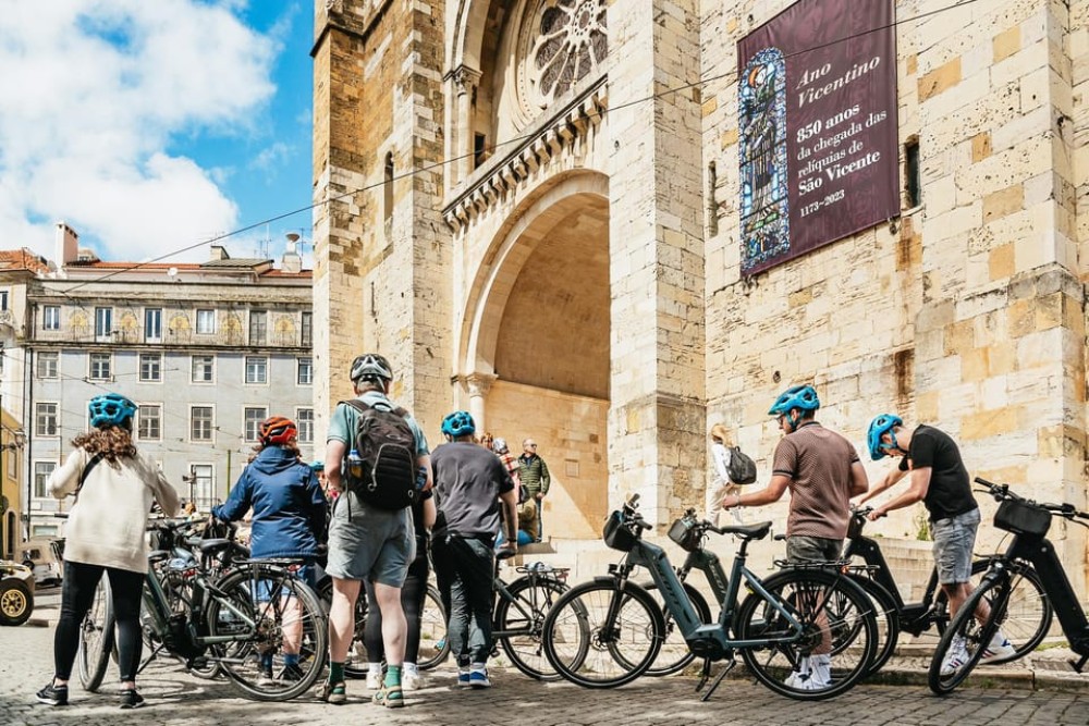 Lisbon: City Highlights and Viewpoints E-Bike Tour | ®ExcursionMania