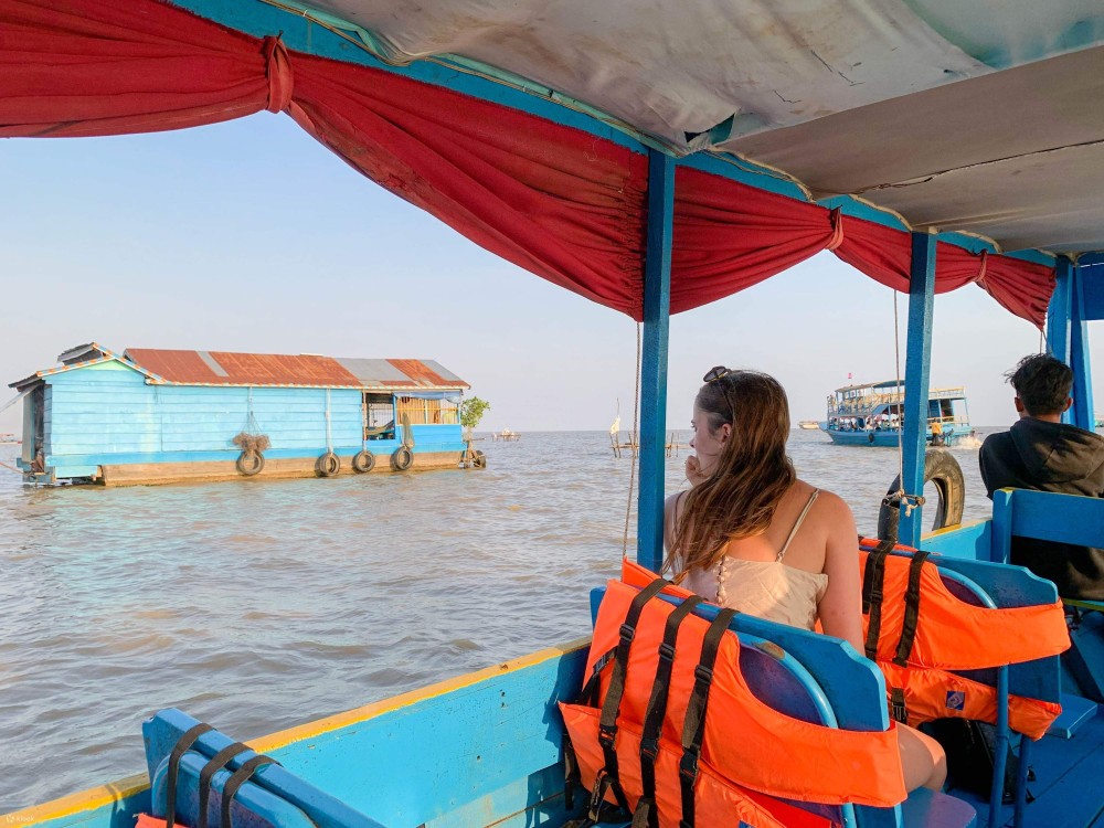 Floating Village Sunset Boat & Jeep Tour inclusive Drinks | ®ExcursionMania