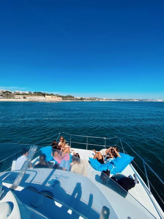 Lisbon: 6H Private Luxury Catamaran Tour with Dives | ®ExcursionMania