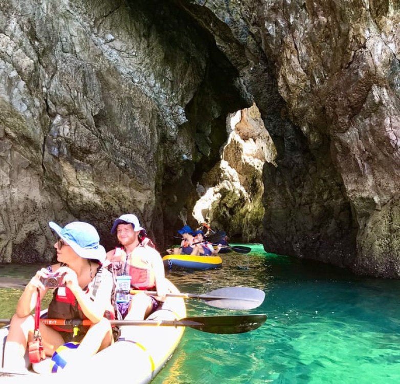 Lisbon: Full-Day Sesimbra Kayak Tour with Picnic | ®ExcursionMania