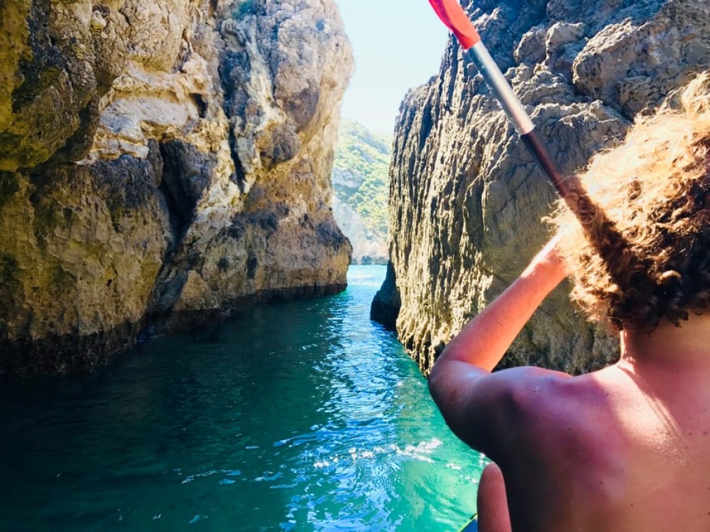 Lisbon: Full-Day Sesimbra Kayak Tour with Picnic | ®ExcursionMania
