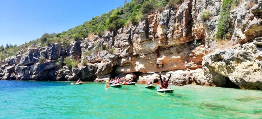 Lisbon: Full-Day Kayak Tour with Picnic and Transfer | ®ExcursionMania