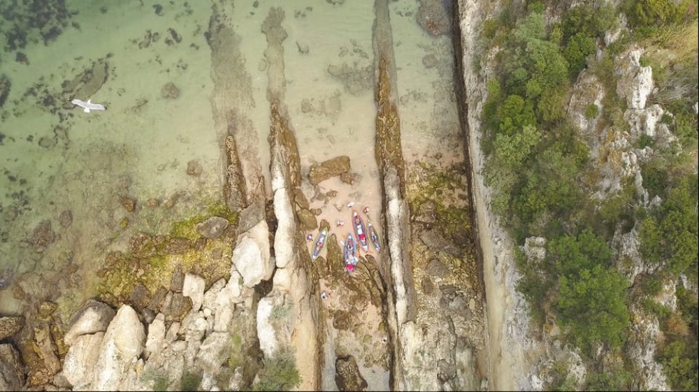 Lisbon: Full-Day Arrabida Kayak Tour with Picnic | ®ExcursionMania
