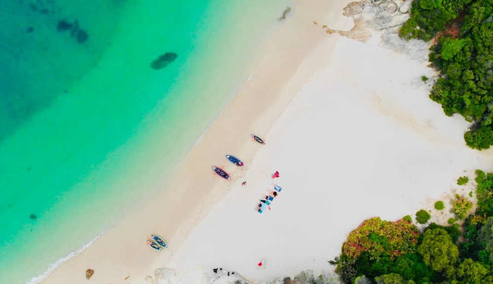 From Lisbon: Arrábida Natural Park Kayak Tour with Lunch | ®ExcursionMania