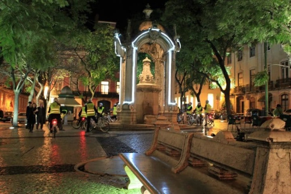 Go Lisbon by Night Electric Bike Tour | ®ExcursionMania