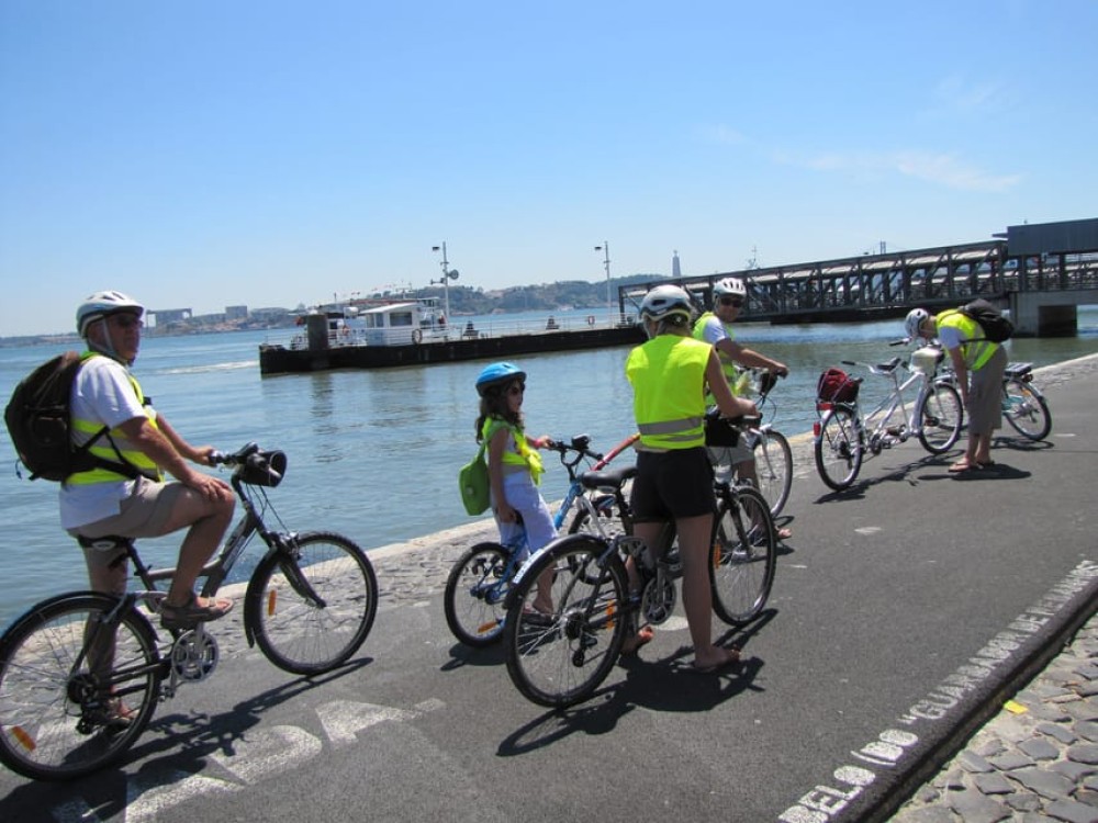 Lisbon: Go Tejo 3-Hour Electric Bike Tour | ®ExcursionMania