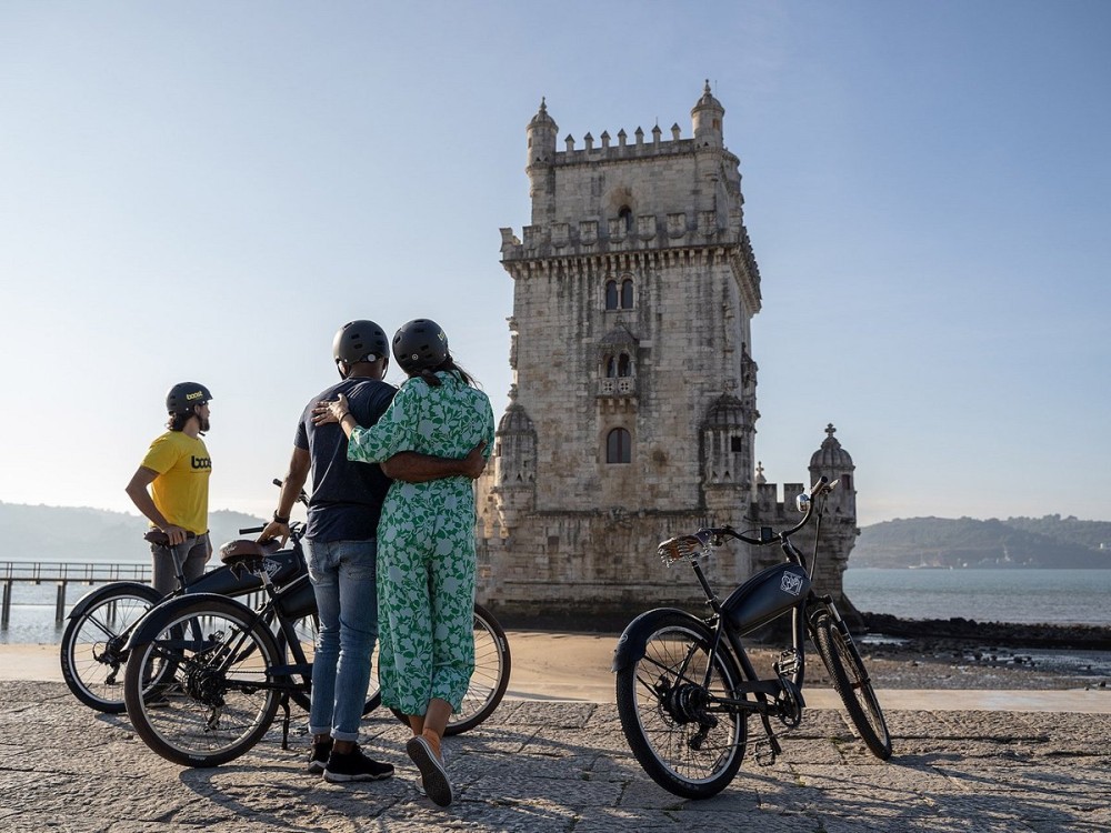 Lisbon: Go Taste Electric Bike Tour | ®ExcursionMania